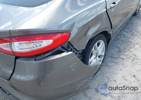 2014 Ford Fusion Se z USA, uszkodzony, nr VIN 1FA6P0H75E5393534